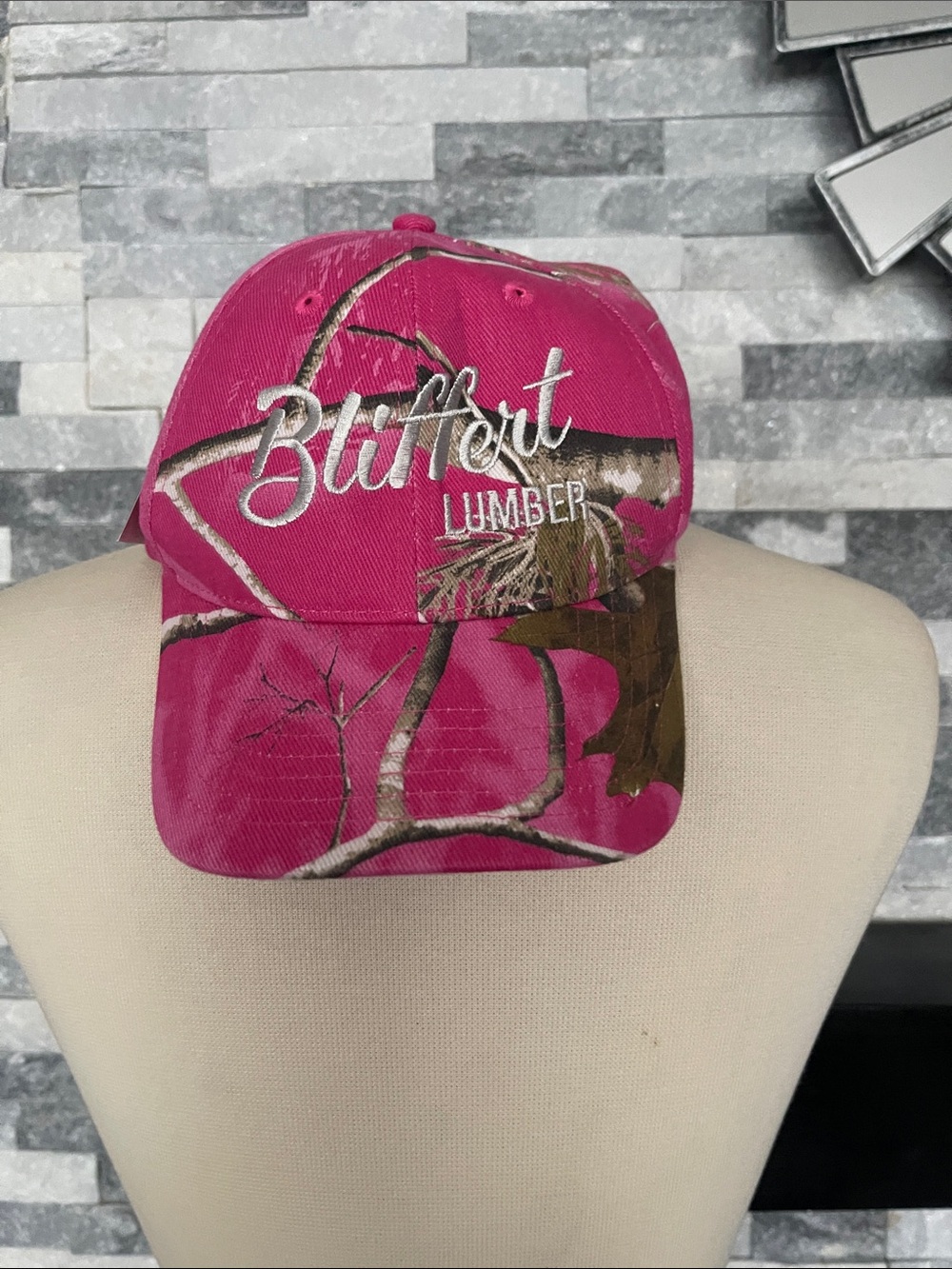 Bliffer Lumber Pink Camouflage Baseball Cap Adjustable Cotton Embroidered